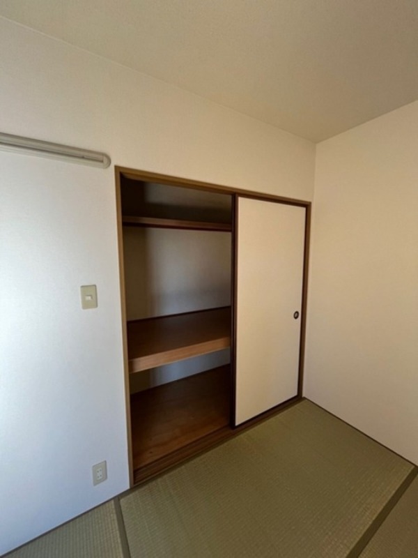 収納　図面と現状に相違がある場合には現状を優先