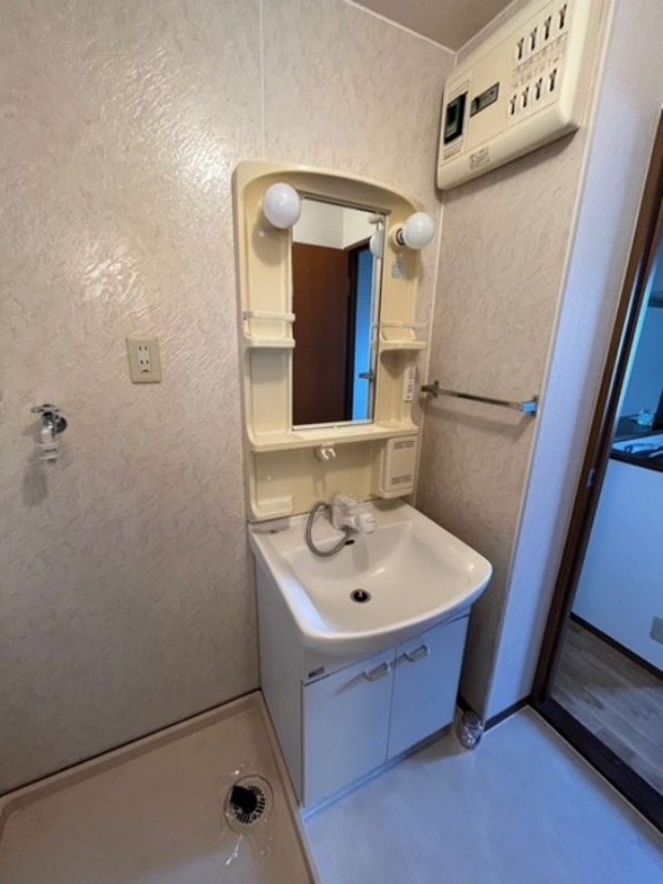 洗面設備　図面と現状に相違がある場合には現状を優先