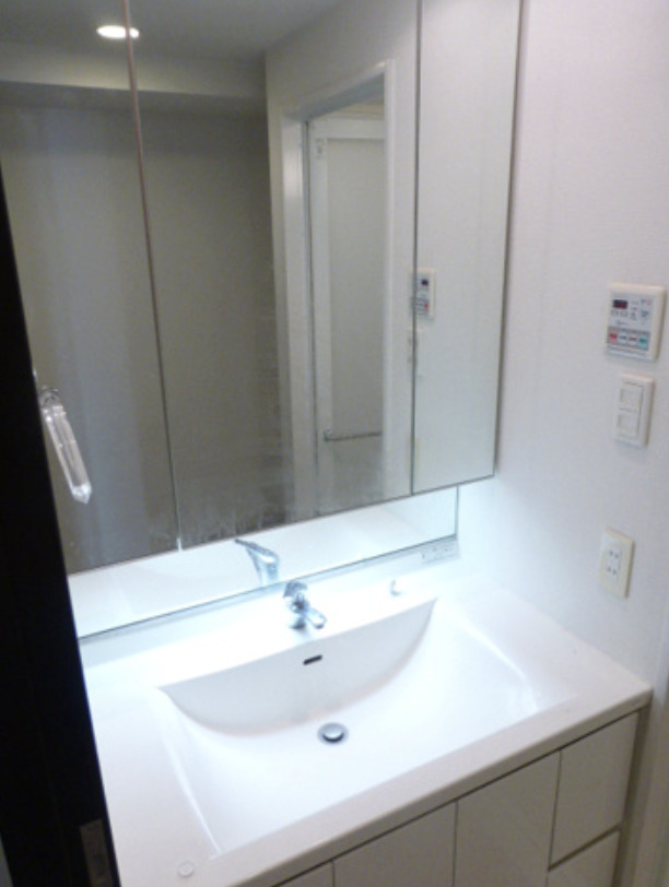 洗面設備　忙しい朝には欠かせない洗面所です