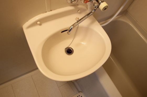 洗面設備　※別部屋の写真です。