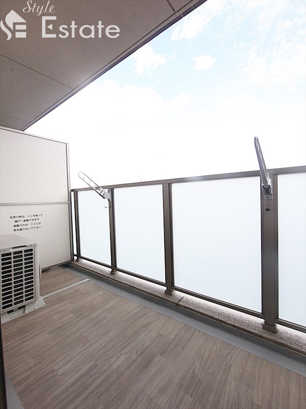 バルコニー　バルコニー