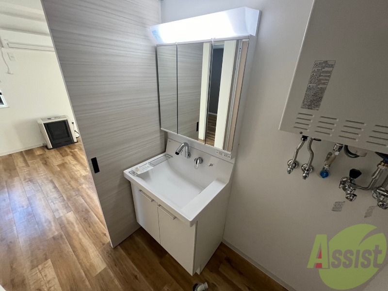 洗面設備　シャンプードレッサーで身支度もラクラクです！