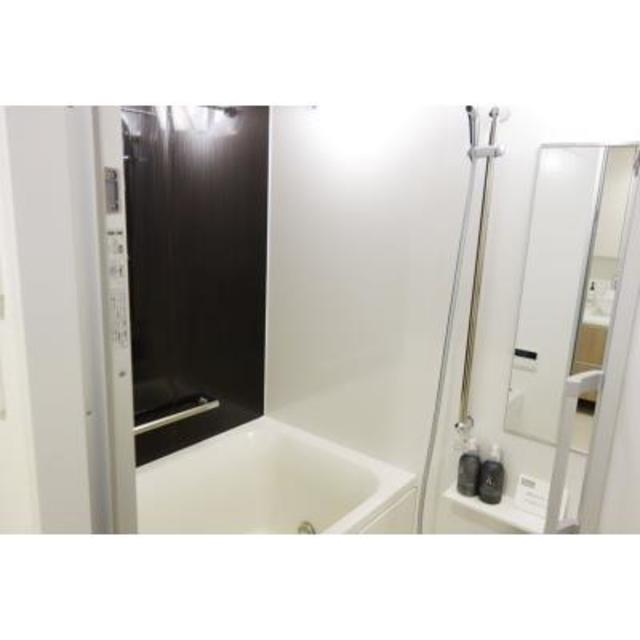 バス・シャワールーム　※写真は同タイプ住戸です。