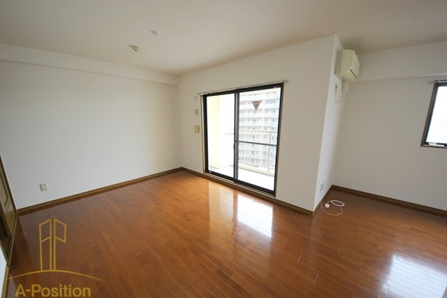 居室・リビング　エルフラット海老江