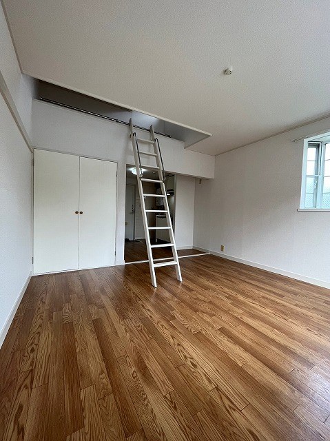 居室・リビング　※同建物別室参照