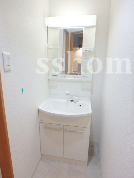 洗面設備　シャンプードレッサー