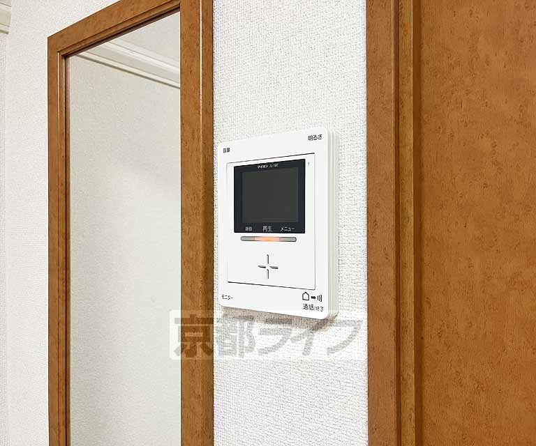 セキュリティ　ＴＶモニターホンで訪問者を確認できて安心です。