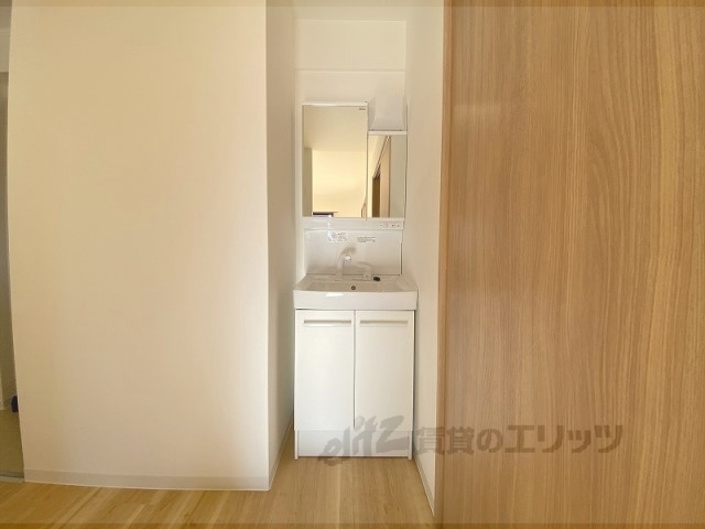 洗面設備　独立洗面台