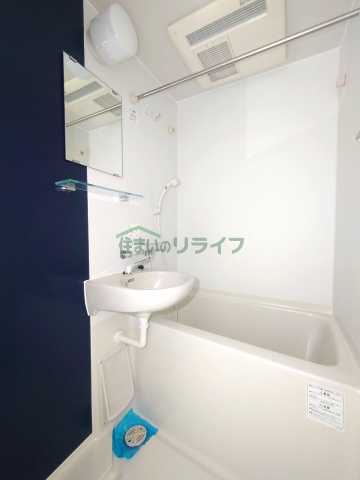 バス・シャワールーム　別部屋参考写真