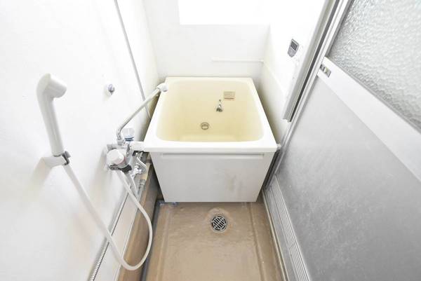 バス・シャワールーム　ビレッジハウスの同一物件・同一タイプの間取りの写真です