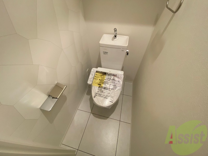 トイレ　トイレです。ウォシュレット付を探している方、おすすめです。