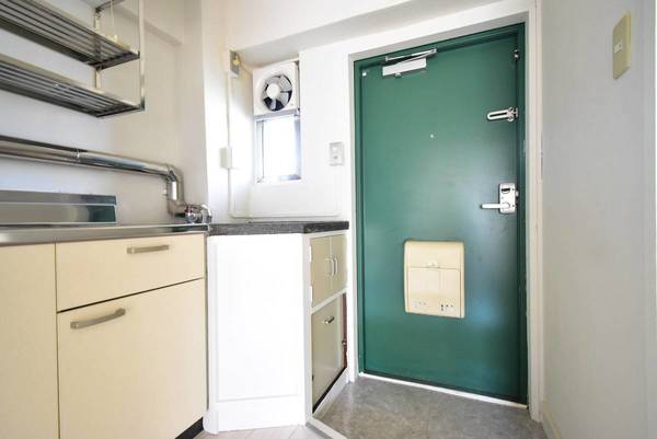 玄関　ビレッジハウスの同一物件・同一タイプの間取りの写真です