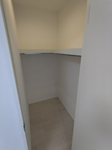 収納　ウォークインクローゼット