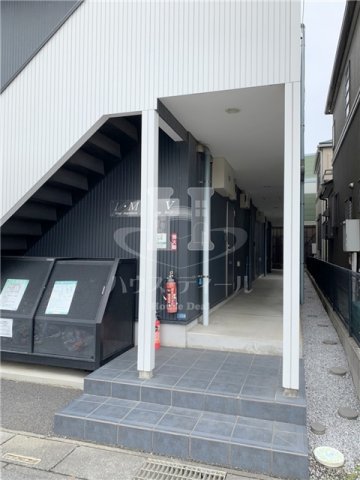 エントランス　毎日通るエントランスはこのようになっています