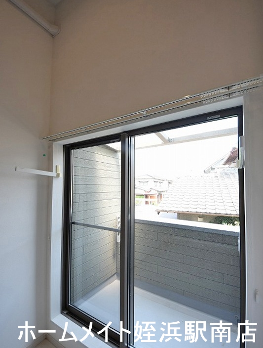 バルコニー　★室内物干し付き★