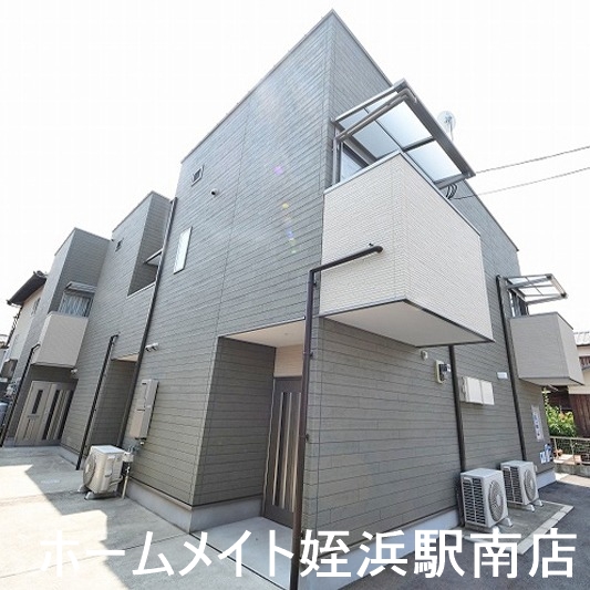 建物外観　★ホビースペースを備えた人気物件★