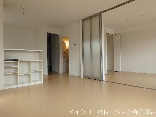 居室・リビング　写真は同型タイプ