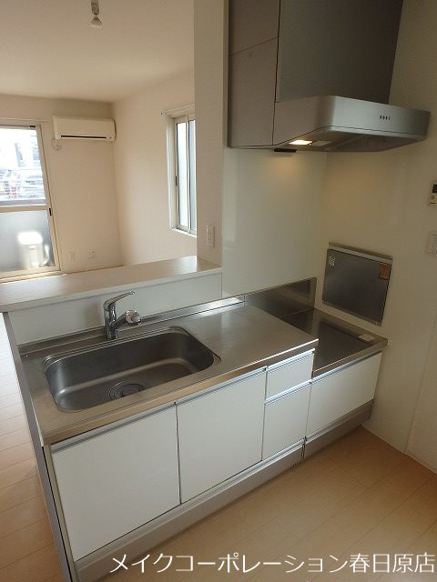 キッチン　写真は同型タイプ