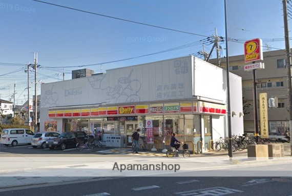 コンビニ　デイリーヤマザキ（コンビニ）まで1294m