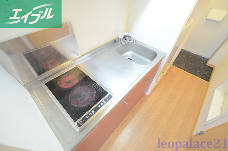 キッチン　※写真と現状が異なる場合は現状を優先