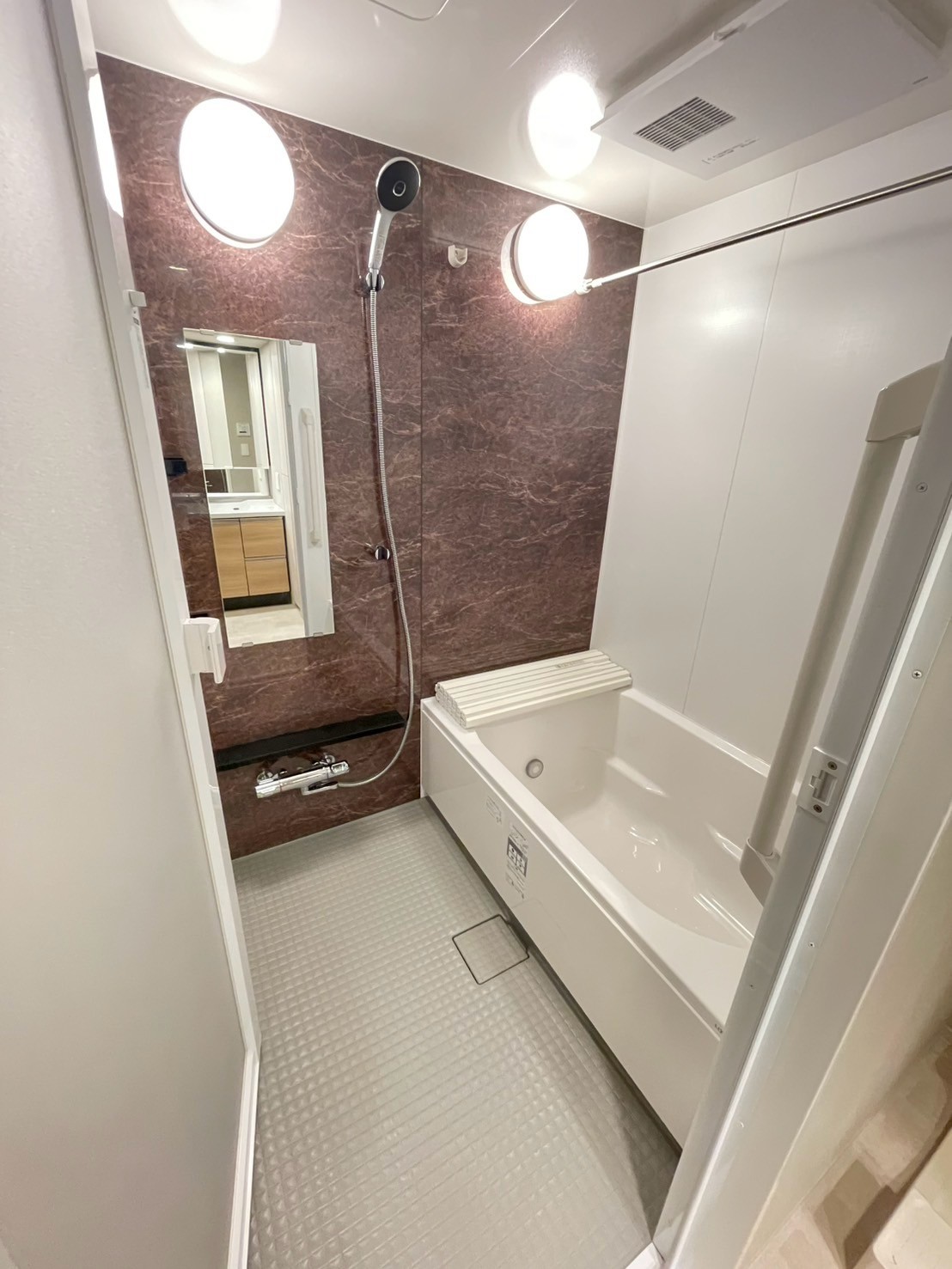 バス・シャワールーム