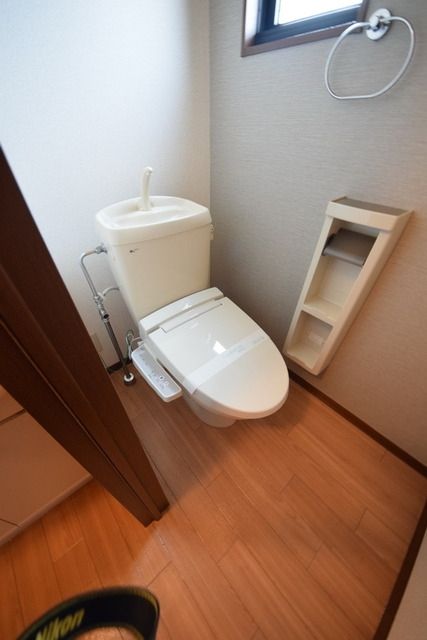 トイレ　トイレ