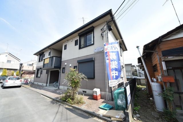 建物外観　内見のご予約はタウンハウジング八王子店まで♪