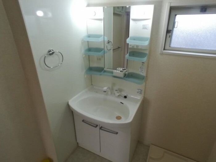 洗面設備　洗髪洗面化粧台