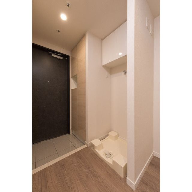 玄関　ヒューリック板橋　板橋区本町36