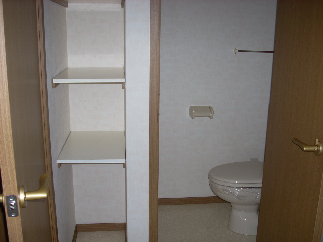 トイレ　※別部屋写真