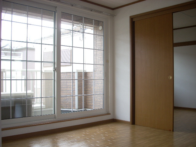 居室・リビング　※別部屋写真