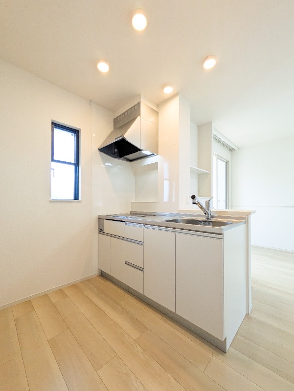 キッチン　図面と現状に相違がある場合には現状を優先