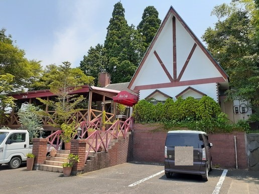 飲食店　カフェクィーンアリス（飲食店）まで850m