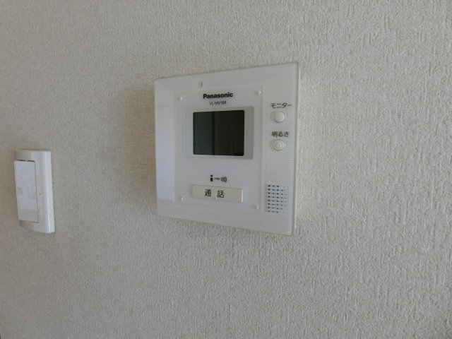 セキュリティ　イメージ102号室の写真（反転あり）