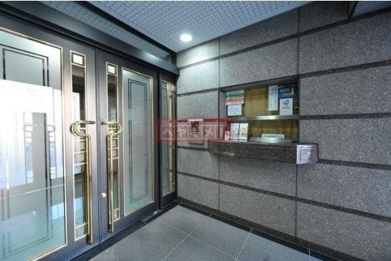 セキュリティ　エントランス