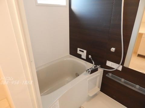 バス・シャワールーム　バス（イメージ）