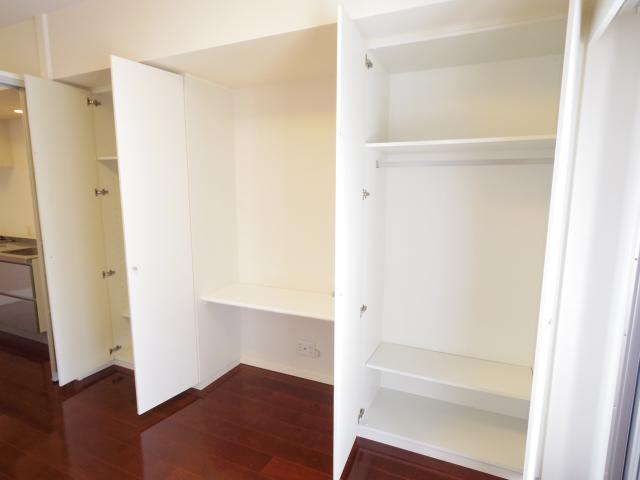 収納　ちょっとした収納スペースも充実しています