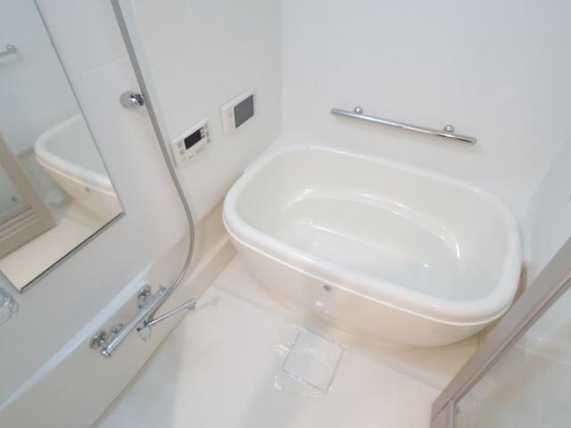 バス・シャワールーム　お風呂です