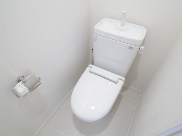 トイレ　落ち着いたトイレです