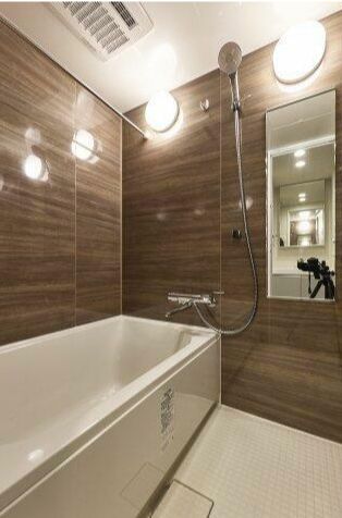 バス・シャワールーム