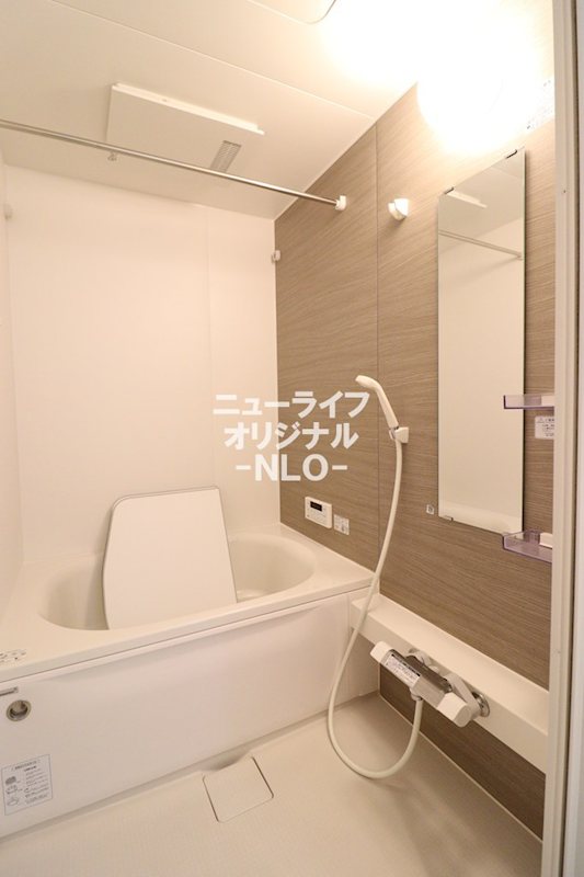 バス・シャワールーム　※同タイプ別室参照、現況を優先致します。