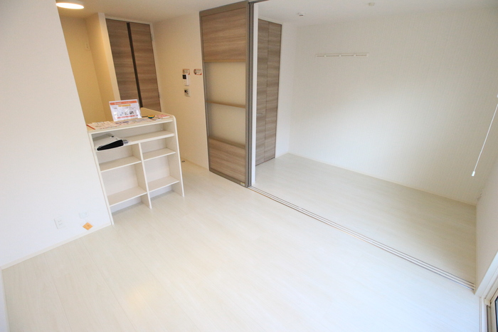 居室・リビング　ゆったり過ごせる居間です