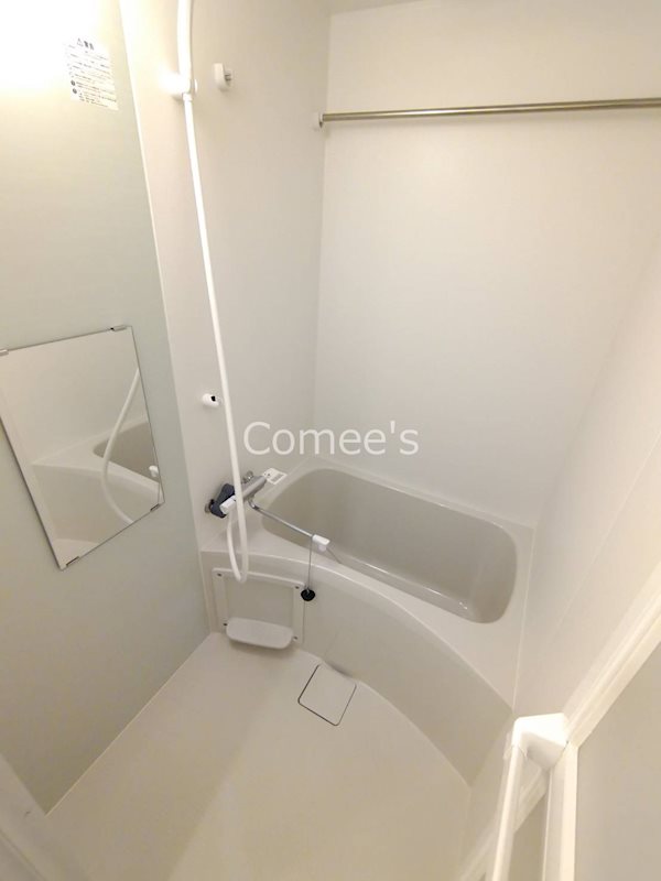 バス・シャワールーム　バスルーム