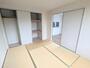 収納　天井高までの収納で頻繁に衣替えできます