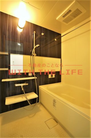 バス・シャワールーム　お風呂で日々の疲れを落としましょう