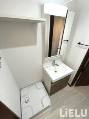 洗面設備　同シリーズ物件の参考写真になります※現況優先