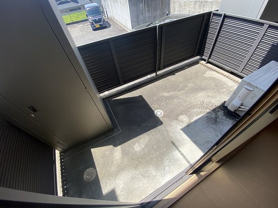 庭　※別部屋の写真です