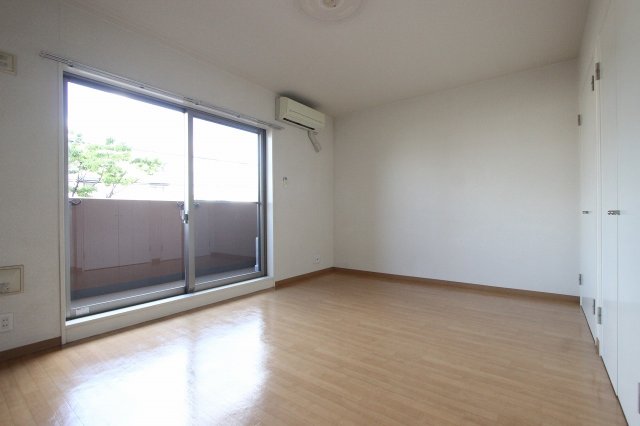 その他部屋・スペース　同物件別号室のものです。