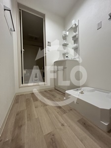 洗面設備　フジパレス城東東中浜III番館　洗面所