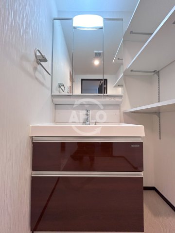 洗面設備　プレジオ松屋町　独立洗面台